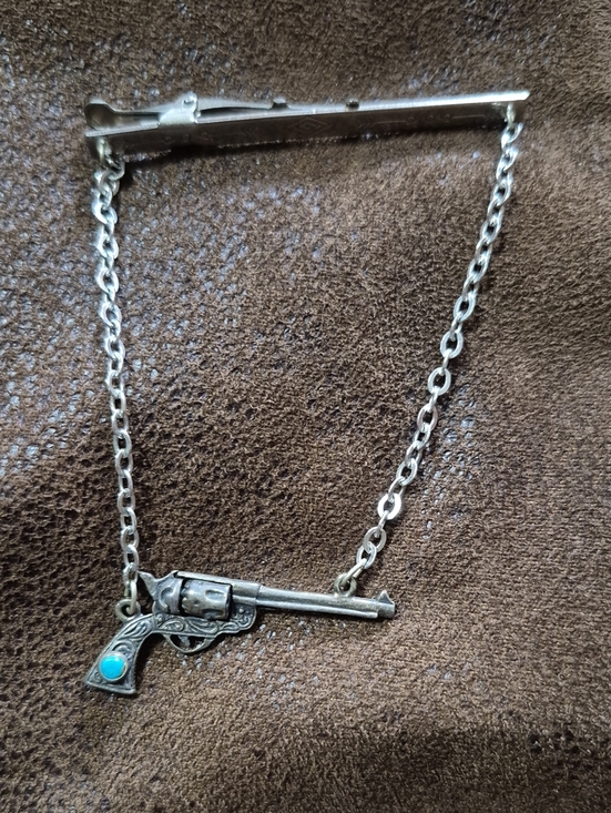 vintage, 940 silver Other - Vintage,Colt 45, Silver-tone Western Revolver Tie Bar with Turquoise 940 Silver.